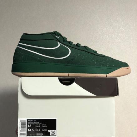 海外2月1日発売予定】ナイキ ブック 1 