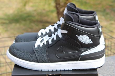 4月12日発売予定】 ナイキ エア ジョーダン 1 レトロ '86 ブラック