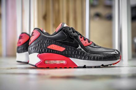 5月7日発売予定】 ナイキ エアマックス90 アニバーサリー ブラック