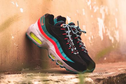 国内7月発売予定】 ナイキ エアマックス95 エッセンシャル ブラック