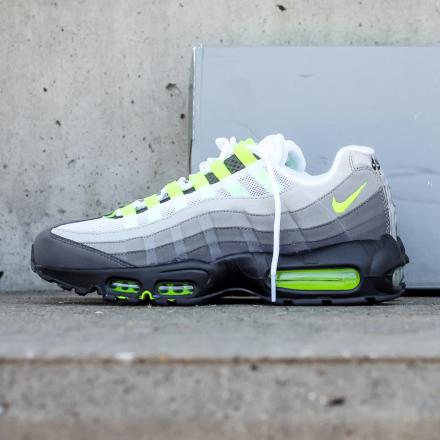 国内7月25日発売予定】 ナイキ エアマックス95 OG ブラック/ボルト