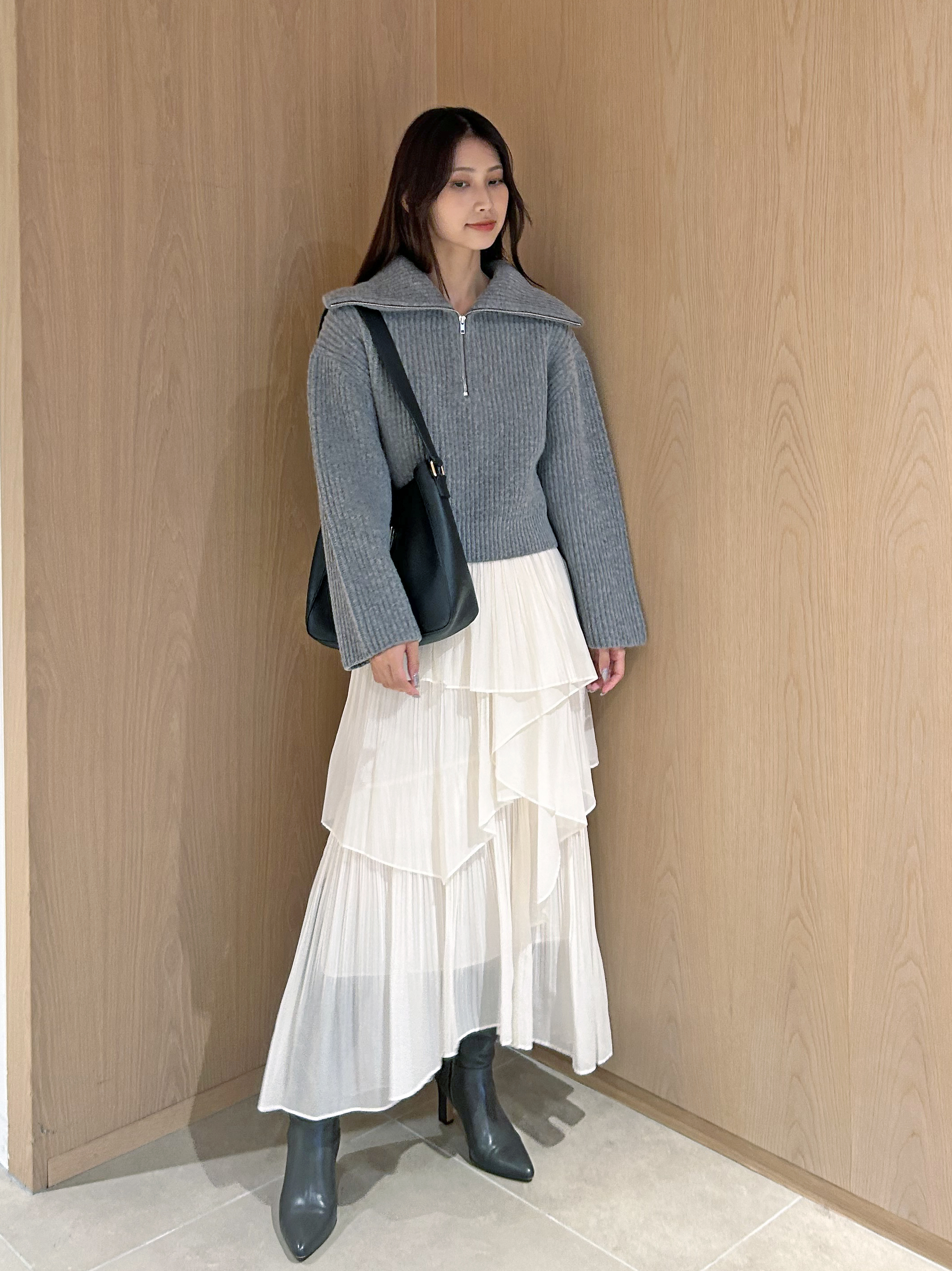 ストレートプリーツティアードスカート(ロングスカート)｜スカート