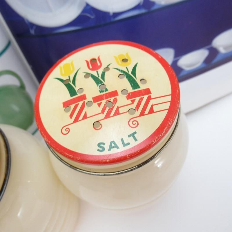 ファイヤーキング・アイボリー・ソルト＆ペッパーシェイカーセット