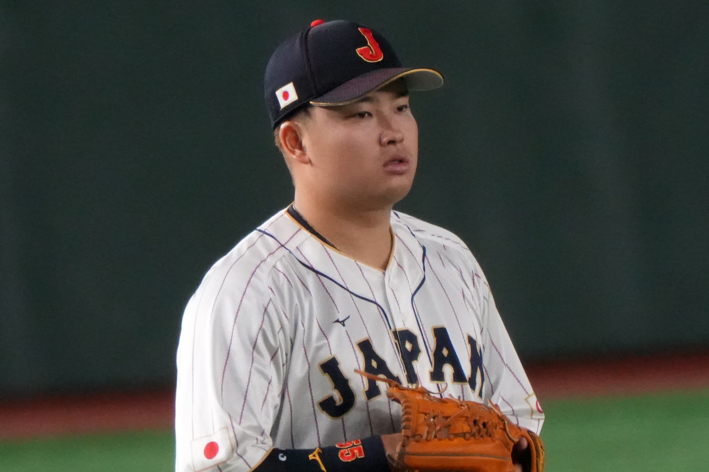 村上宗隆、WBCサヨナラ打の感動秘話を告白 「涙出そうだったんで