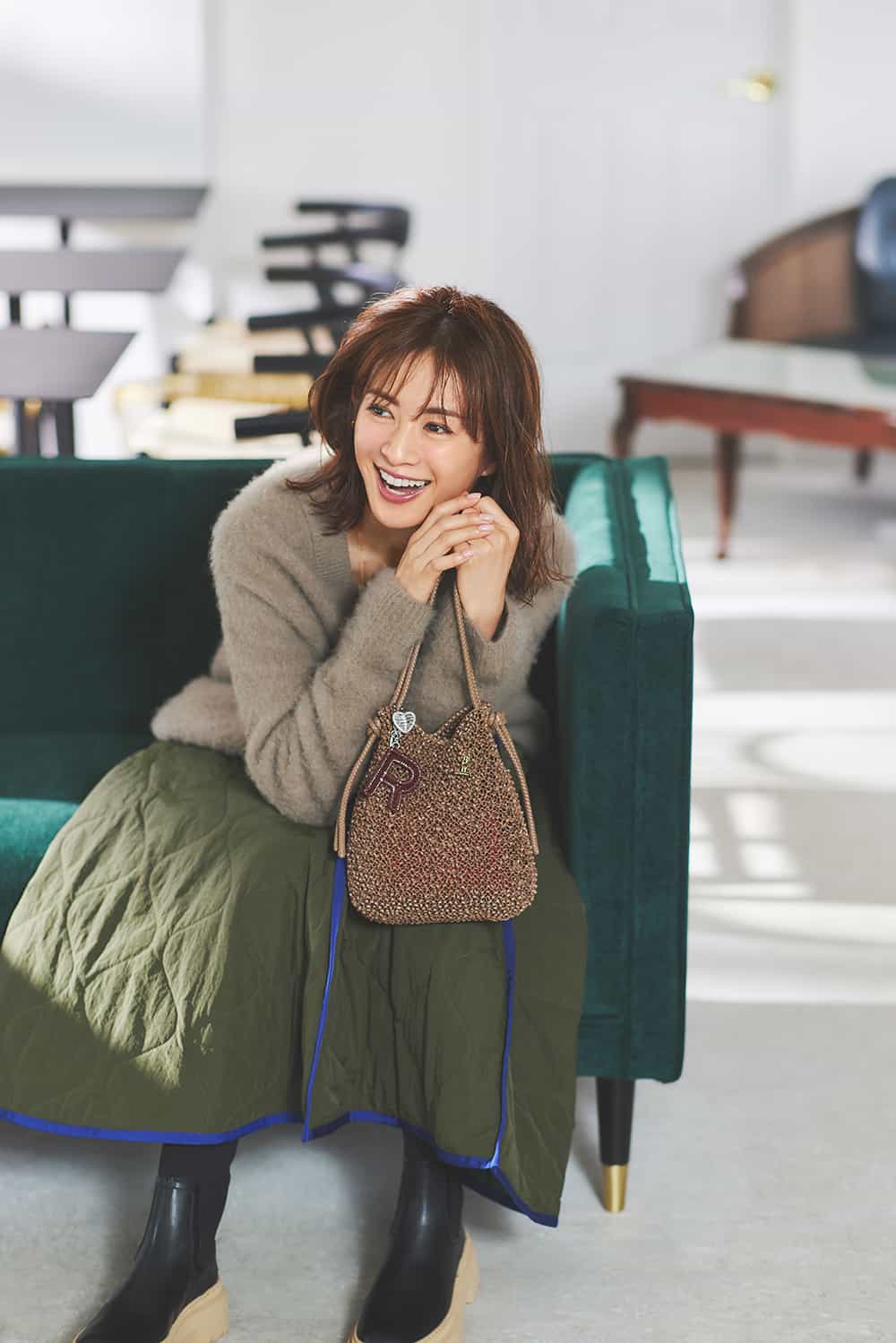 カジュアルがグッと華やぐ“アンテプリマ”のワイヤーバッグ – STORY