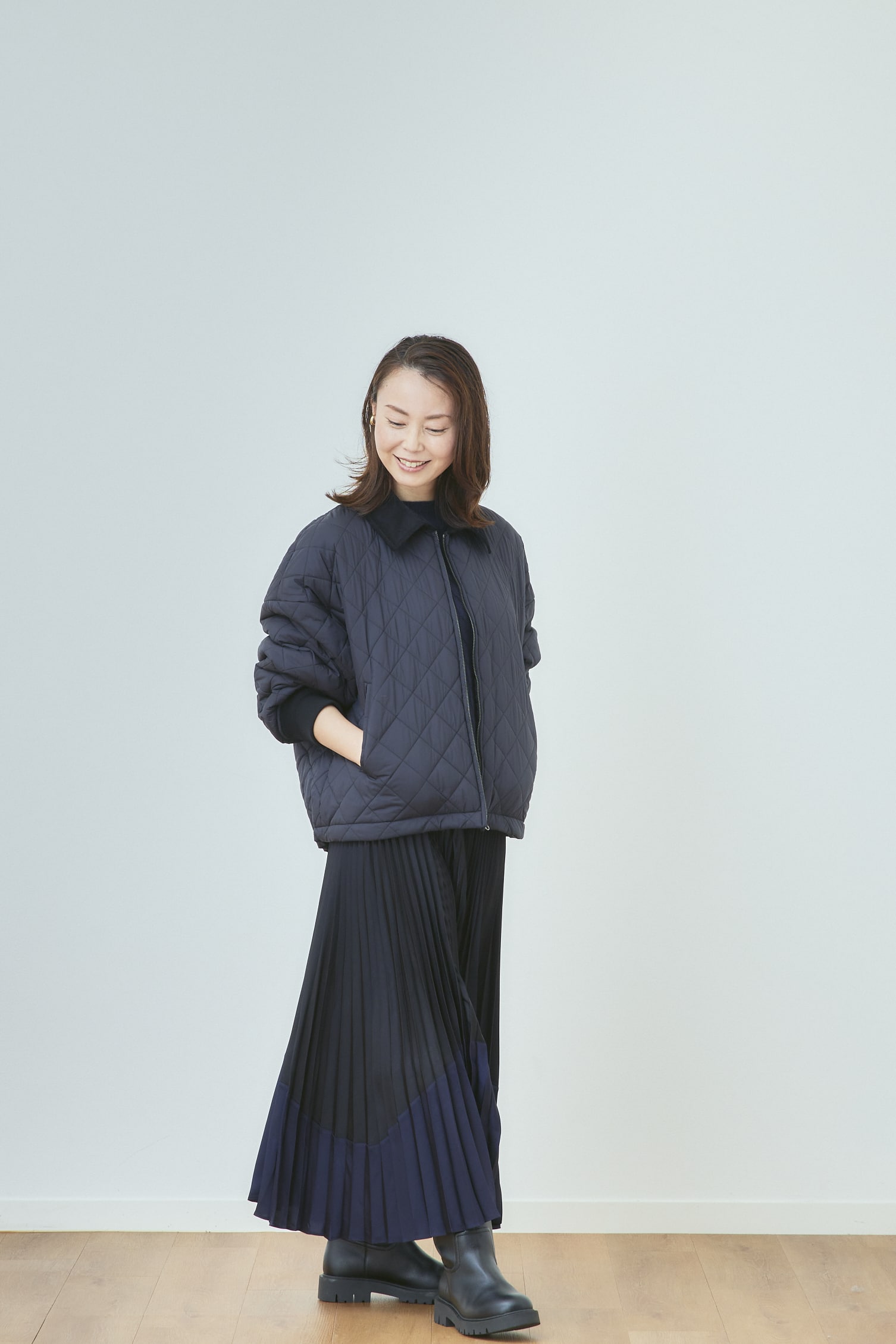 40代のユニクロ】話題の「UNIQLO : C」を試着！防寒アウターは軽くて