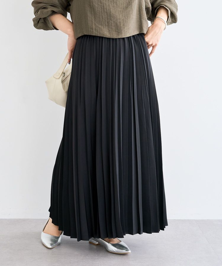 サテン変形プリーツスカート/Green Parks（グリーン パークス）の