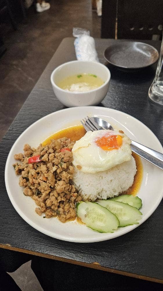 スタミナキッチン（大塚/タイ料理） - Retty（レッティ）