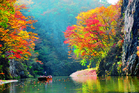 一関】猊鼻渓＆厳美渓 絶景の2大渓谷へ！｜るるぶ&more.