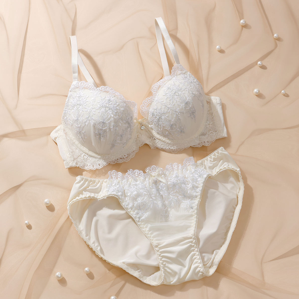 プチソワレ シャイニーフラワー ブラセット ABCDEF ブラジャー