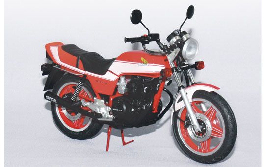 Webike | アオシマ 青島文化教材社 HONDA スーパーホークIII R 中部