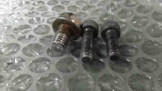 ウェビックガレージセール | V-TWIN マグナ MC29-1201xxx の シート