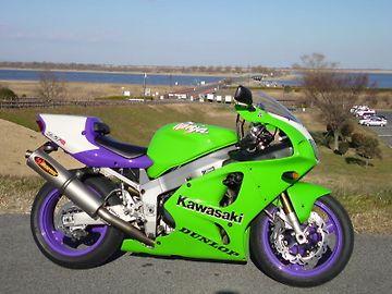 北関東の西風さんの愛車KAWASAKI ZX-7RR 1996年式 Myバイク