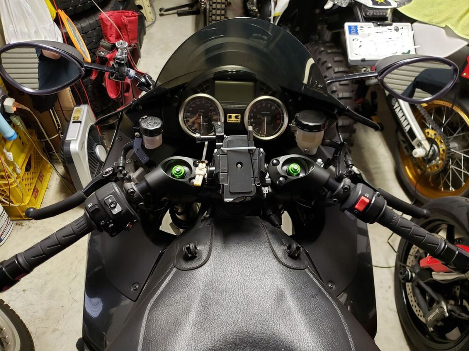 KAWASAKI ZX-14R「バーハンドルキット換装!」 | ウェビックコミュニティ