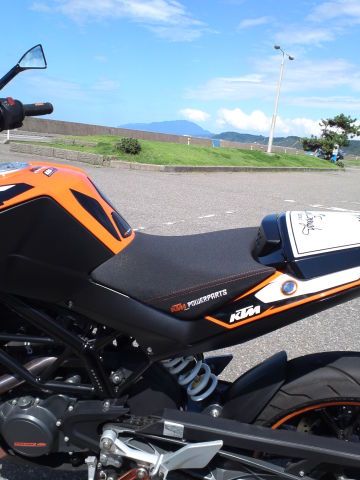 KTM 200DUKE [デューク]「エルゴシートを手に入れました