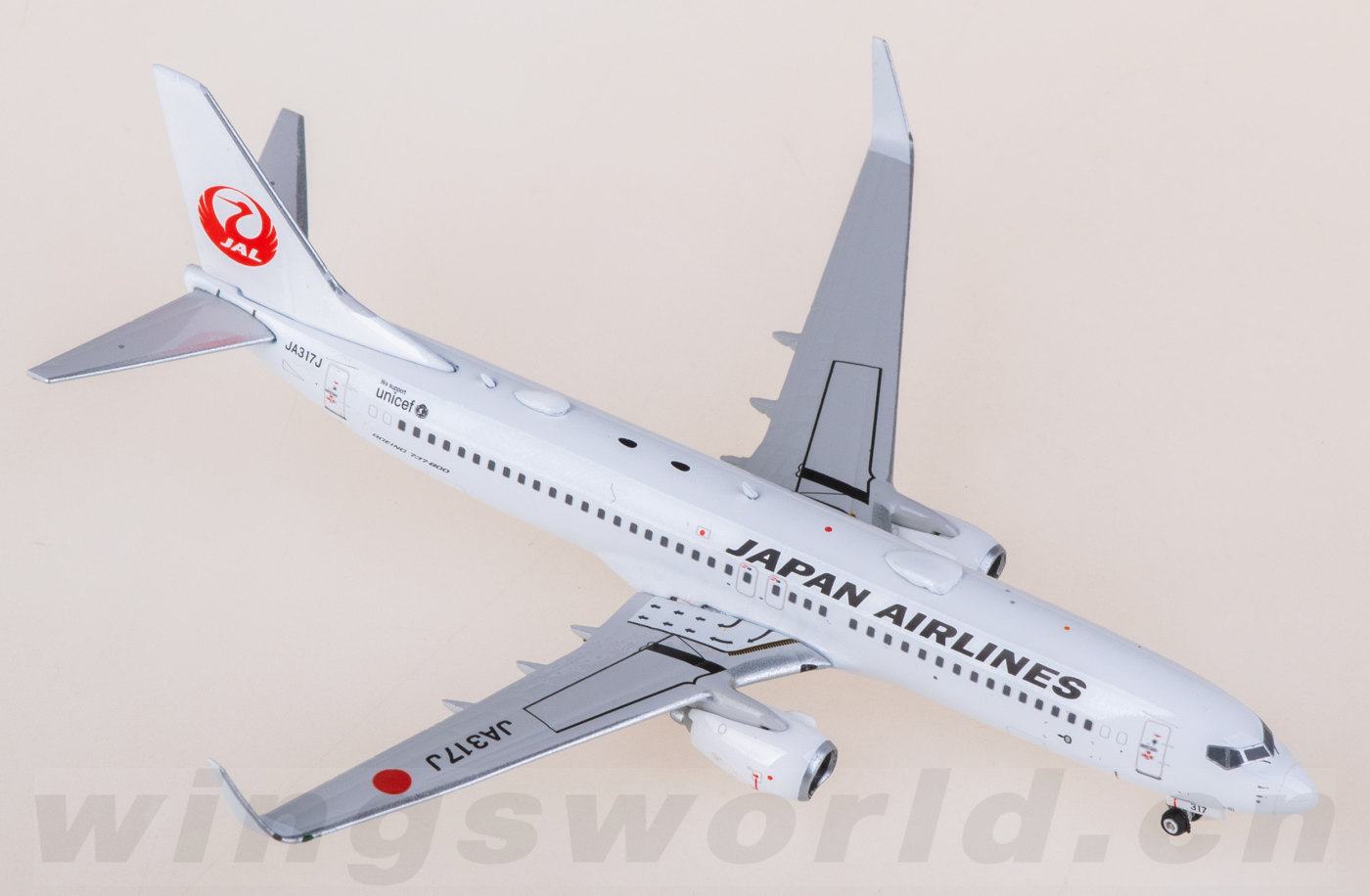 PH04643 Japan Airlines Boeing 737-800 JA317J Phoenix 1:400 -飞机