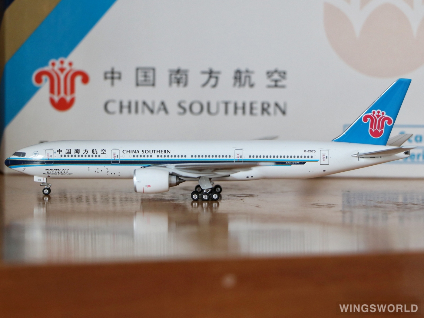 Phoenix 1:400 Boeing 777-200 China Southern 中国南方航空PH10565 B