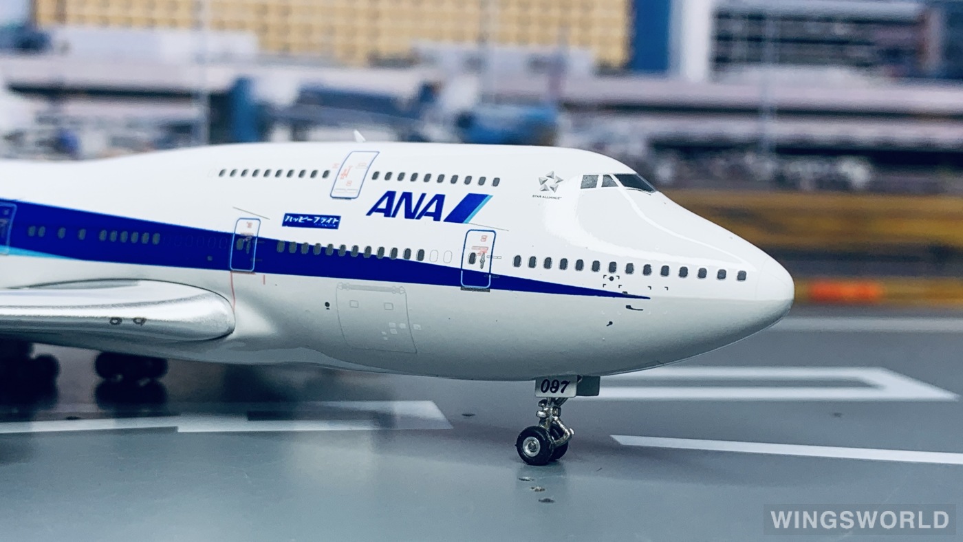 Phoenix 1:400 Boeing 747-400 ANA 全日空PH04371 JA8097 HAPPY FLIGHT