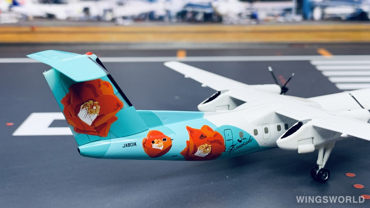 ANK DHC-8-300 つばき JA801K 1:200 モデルプレーン ANK DHC-8-300