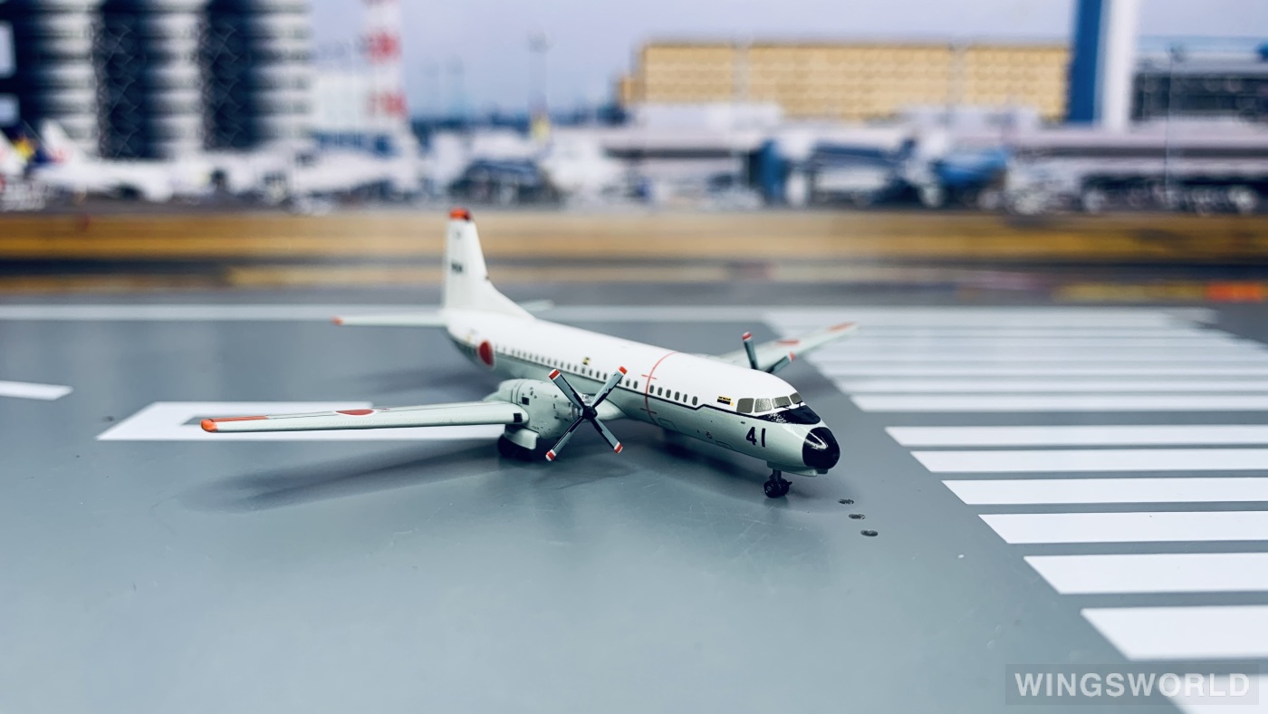 Hogan 1:400 NAMC YS-11 JMSDF 日本海上自卫队YSS41102 9041 的照片