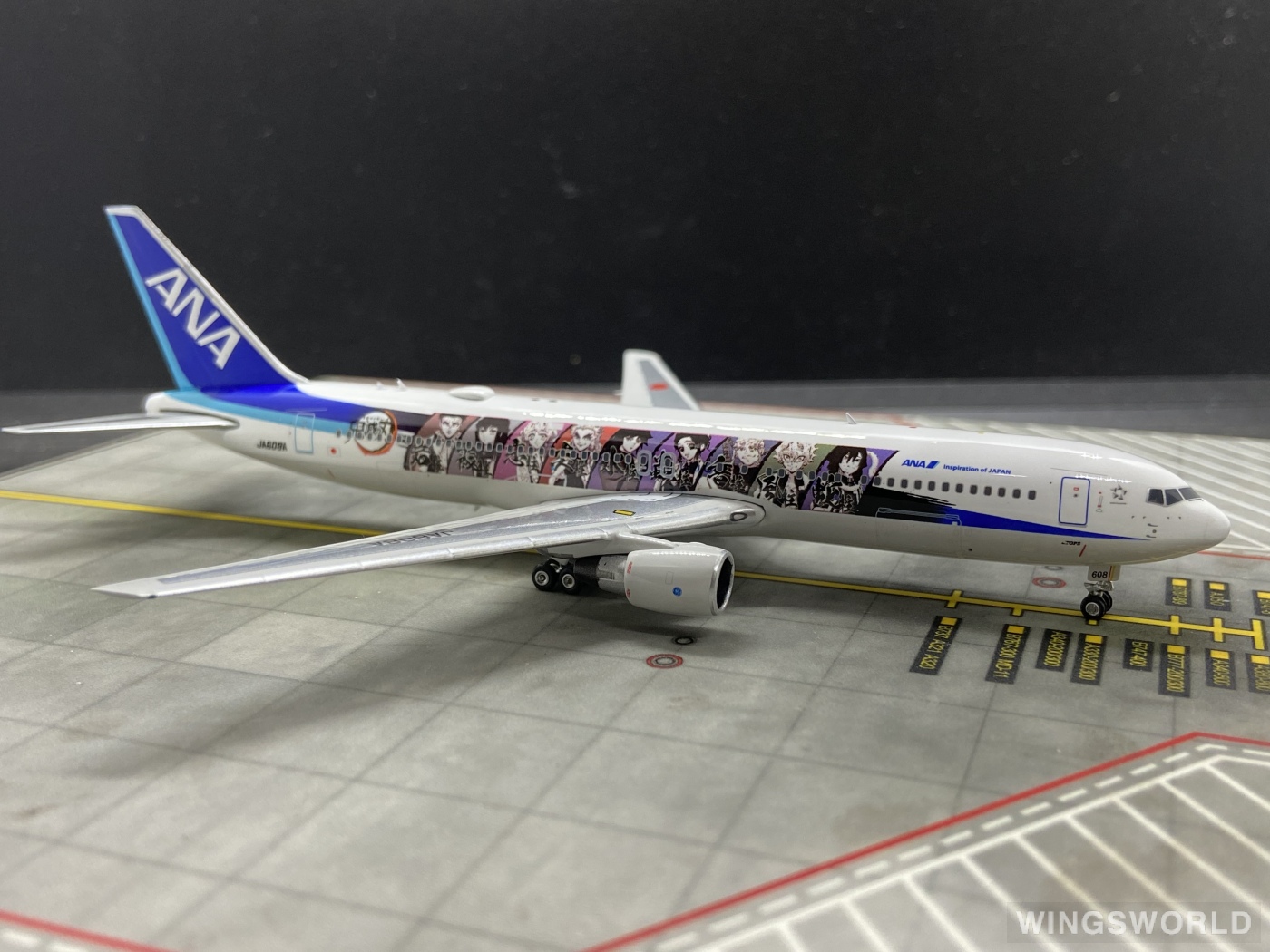 Phoenix 1:400 Boeing 767-300 ANA 全日空PH04446 JA608A 鬼灭之刃