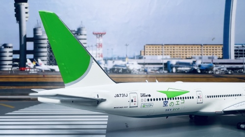 PH04491 Japan Airlines 日本航空Boeing 777-300ER JA731J Phoenix 1