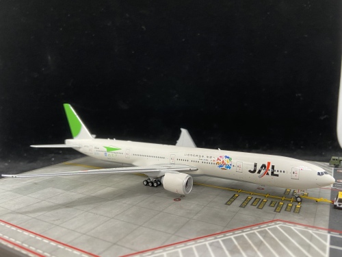 PH04491 Japan Airlines 日本航空Boeing 777-300ER JA731J Phoenix 1