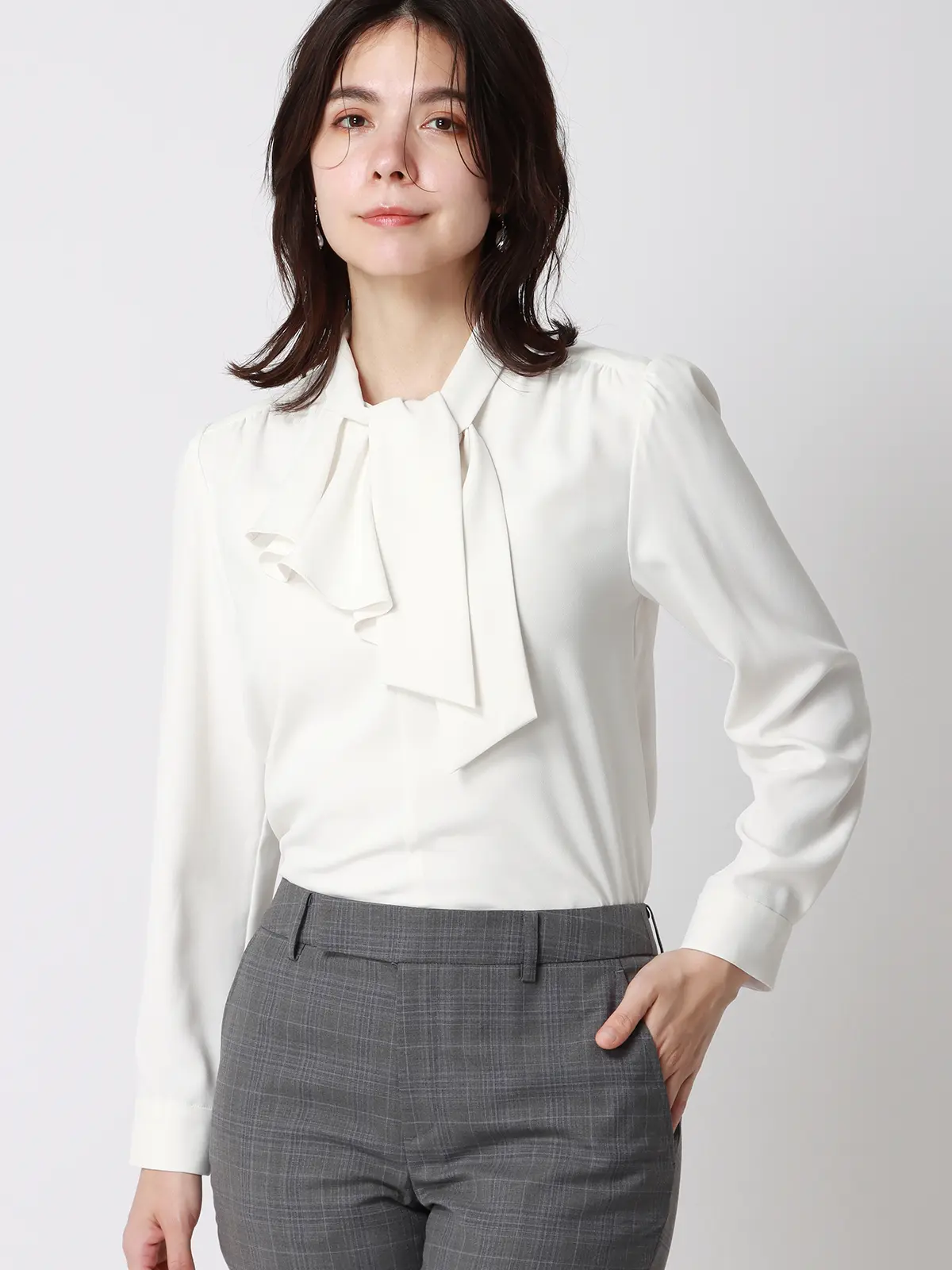 ボウタイブラウス／9分袖／ウォッシャブル／ソフトジョーゼット