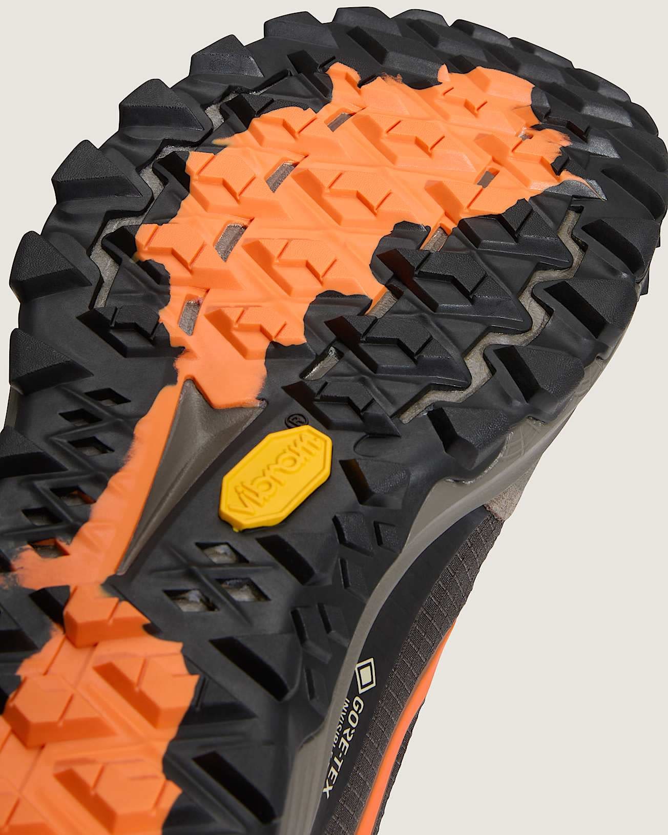 クロスパス XC GORE-TEX| VANS（ヴァンズ）公式ストア