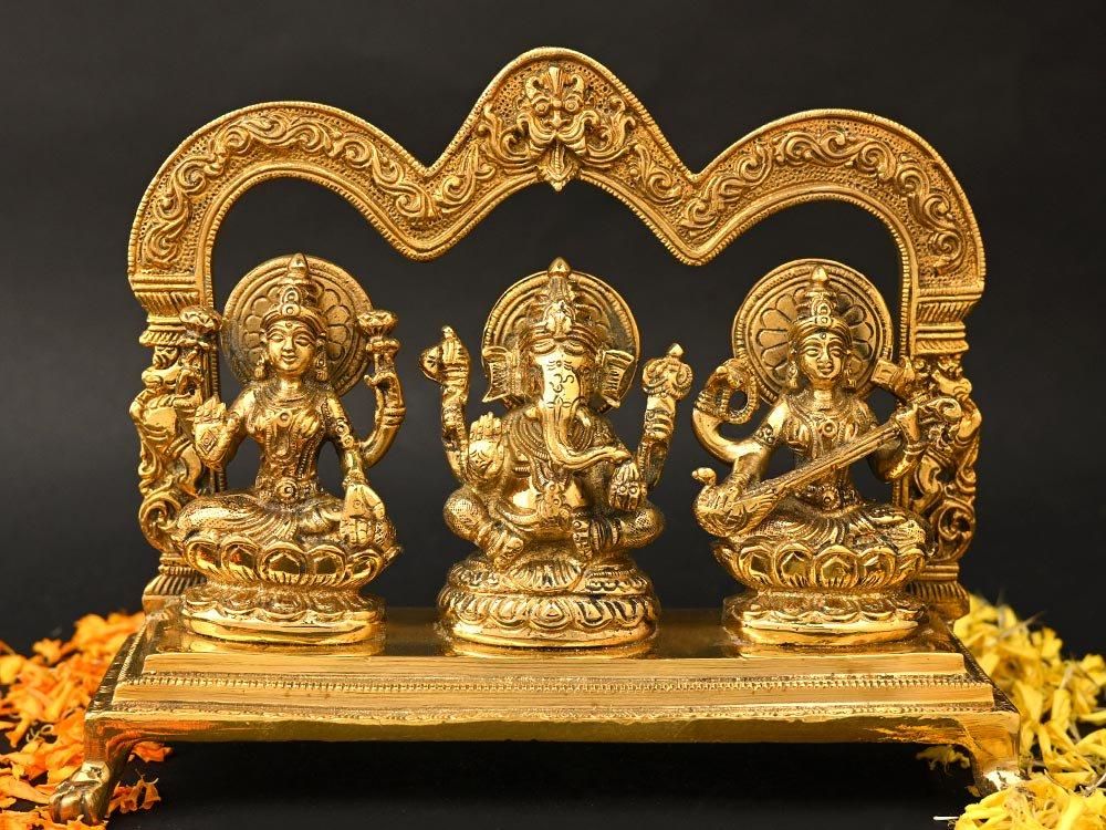 ガネーシャ・ラクシュミー・サラスワティー神像（真鍮製、高さ約17.8cm