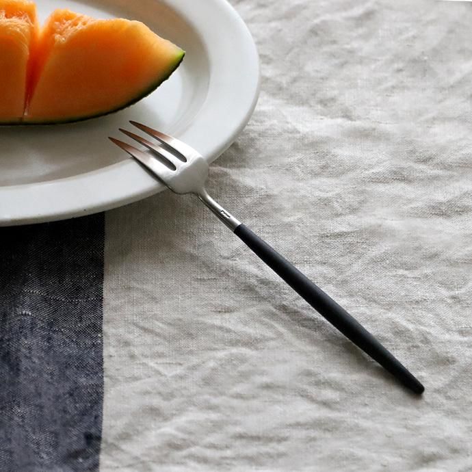 Cutipol | クチポール［GOA］ケーキ｜ペストリーフォーク（ブラック