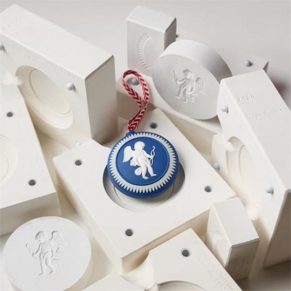 ウェッジウッド ホリデイ オーナメント 2024 キューピッド - 西洋