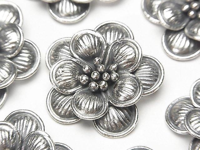 カレンシルバー 大粒フラワー型チャーム30×30mm 1個 - 天然石ビーズ