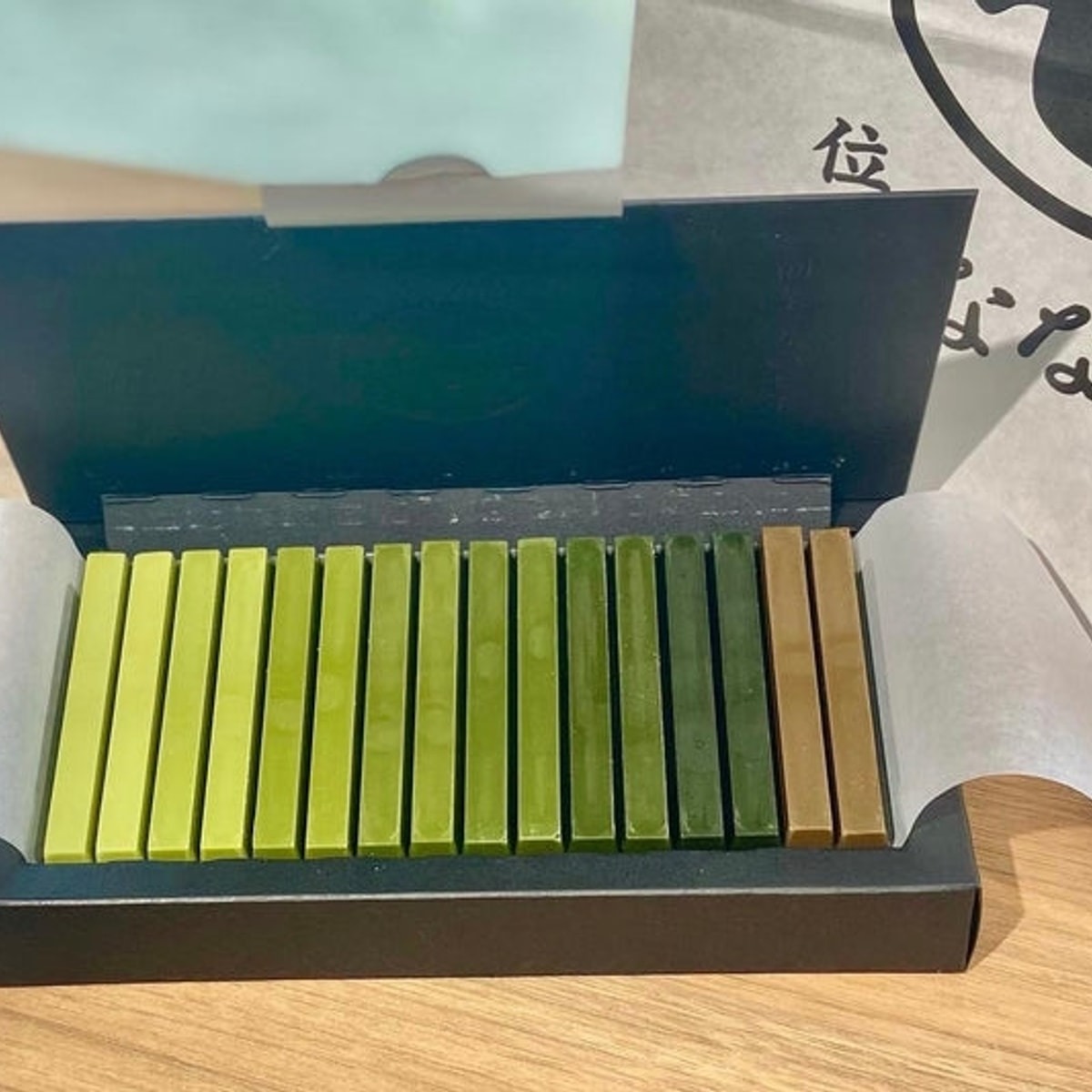 Get NANAYA Premium Matcha&Houjicha Tea Chocolate xxxx Delivered