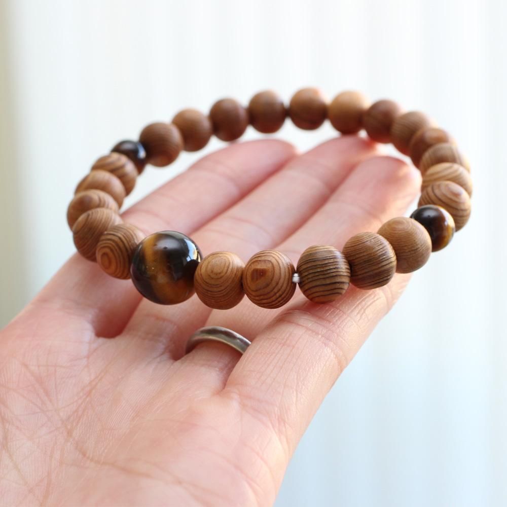 数珠ブレスレット 屋久杉 虎目石 約8×9ミリ - 数珠 京念珠 専門店 念珠