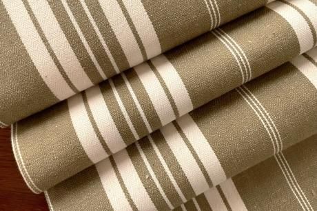 フランス製 リネンティッキング クラシックカーキ - アンティーク