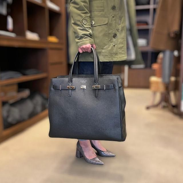 Atelier Lava 【アトリエ・ラヴァ】 シュリンクレザー・オータクロア