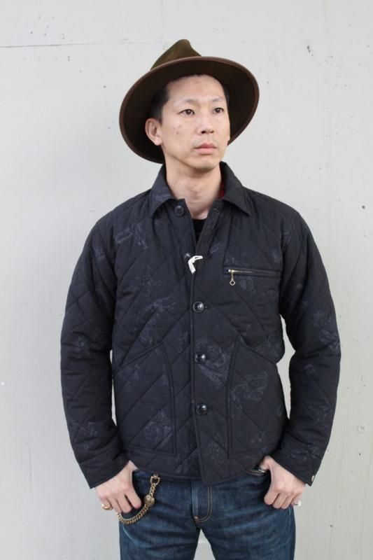 CALEE】（キャリー）