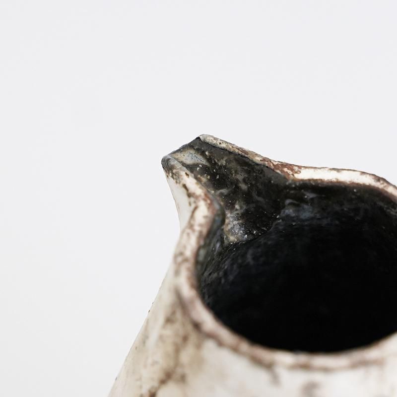 石原稔久/ピッチャー花入(蓋付き)