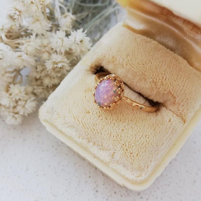 ヴィンテージガラス ピンクファイヤーオパールガラス オーバル