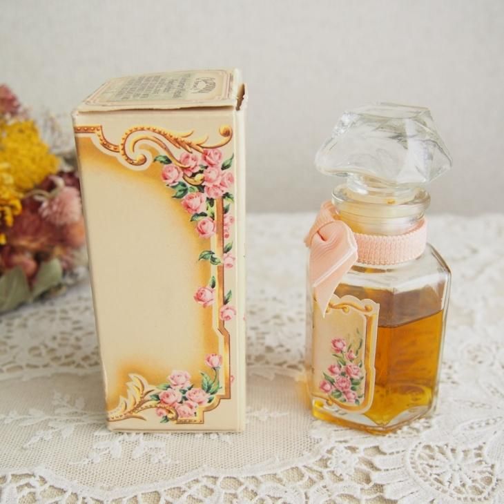 AVON California Perfume Co ピンクローズ コロン 香水ボトル 箱付