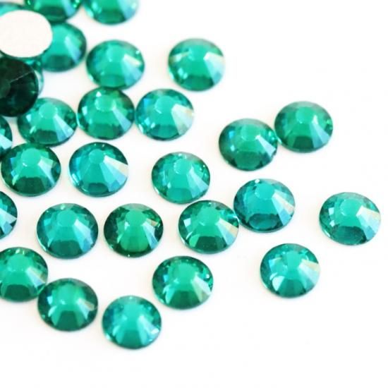 ガラス製ラインストーン ブルージルコン【207円】スワロフスキー同等品質