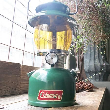 オールドコールマンランタン200A グリーン アンバーグローブ（1980年11