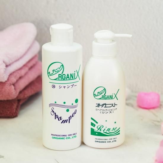 オーガニックシャンプーリンスセット|頭皮ケアでクセ毛もツヤ髪に