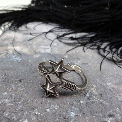Arrow Sheriff Star Ring by Cody Sanderson（コディ・サンダーソン作
