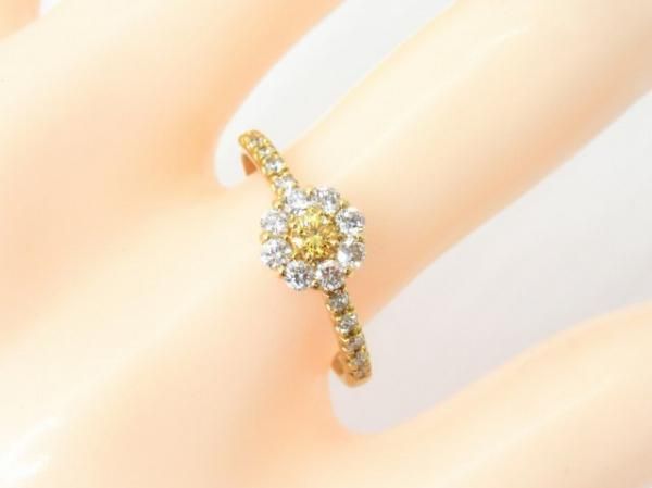 ファンシービビッドイエローダイヤモンドリング D 0.088ct FVY-VS2 D