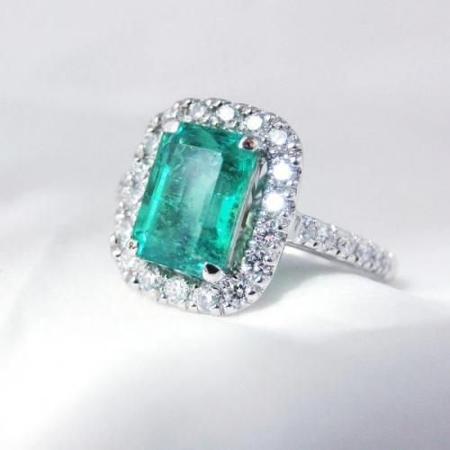 Pt900 コロンビア産エメラルド ダイヤモンドリング EM 1.58ct D 0.42ct