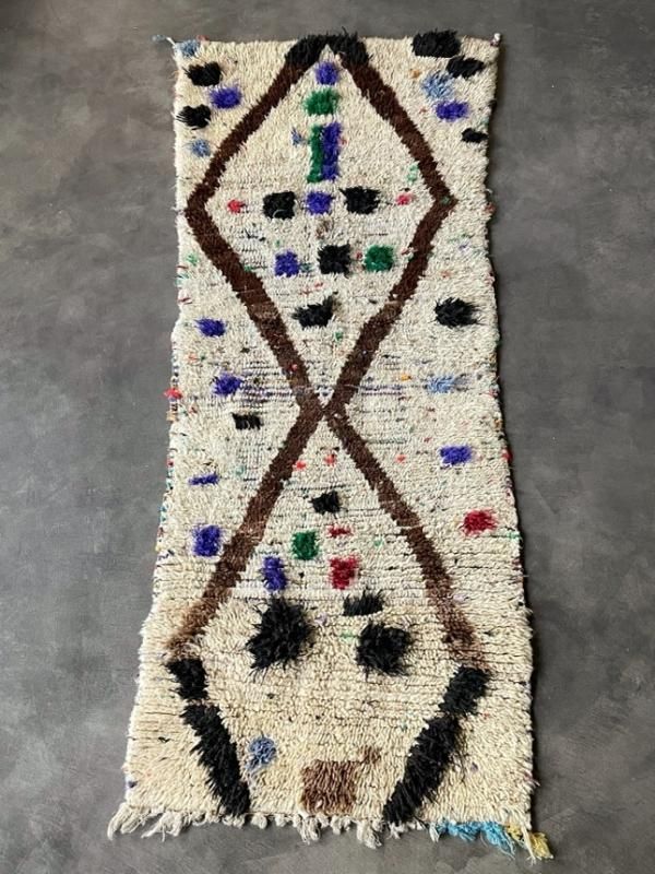 モロッコラグ「ボシャルウィット」サステナブルなリサイクルラグ