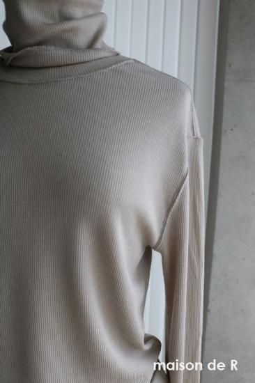 23-11ウールジャージ・タートルネック - MAISON de R