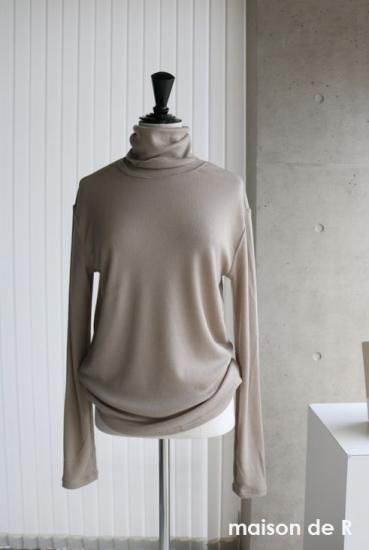 23-11ウールジャージ・タートルネック - MAISON de R